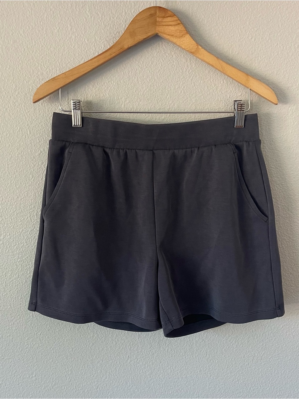 Lazypants Gray Modal Blend Shorts Size M